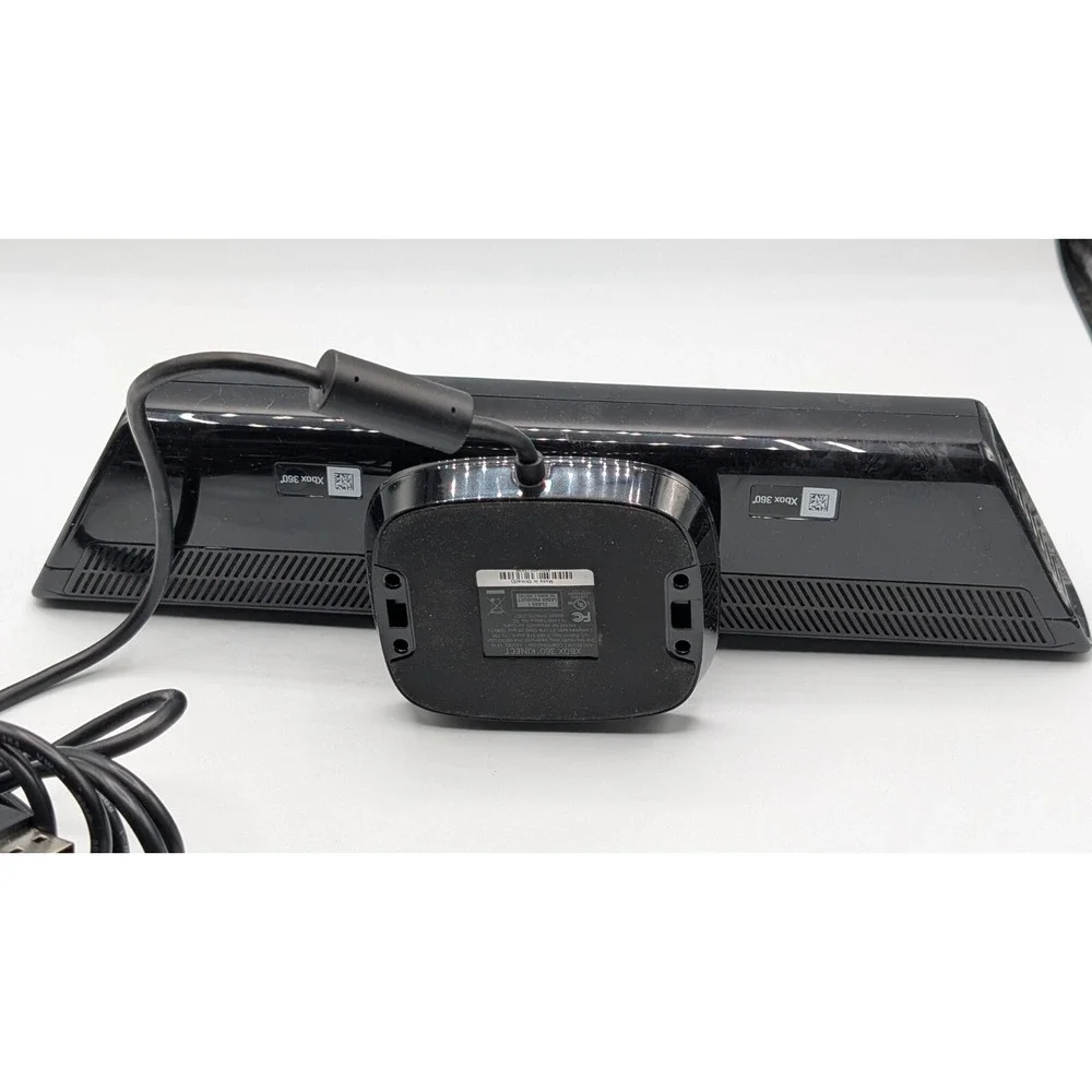 Microsoft XBOX 360 Kinect Sensor Bar with Original Box & Game